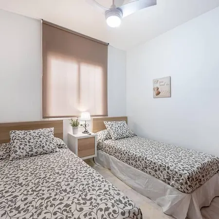 Family Benalmarina Costa Del Sol Piscina Y Parking Incluido Benalmádena